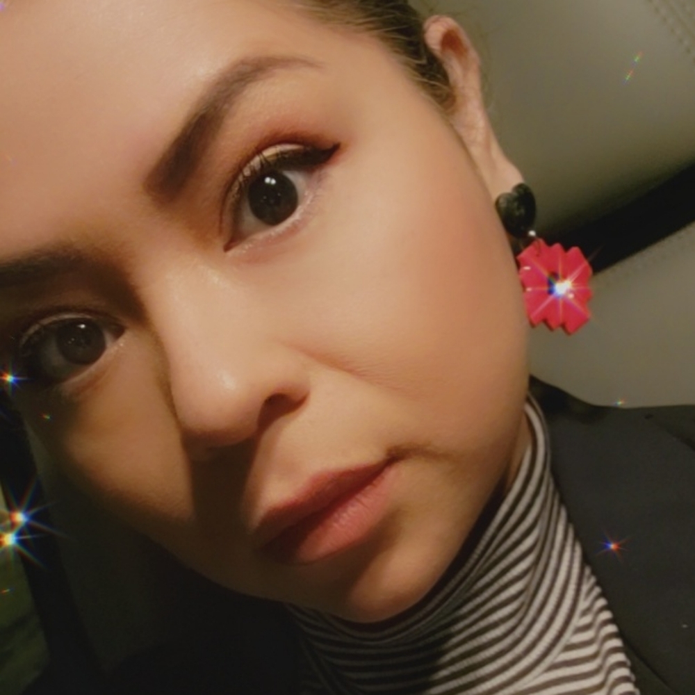 Meet your Posher, Beatrice